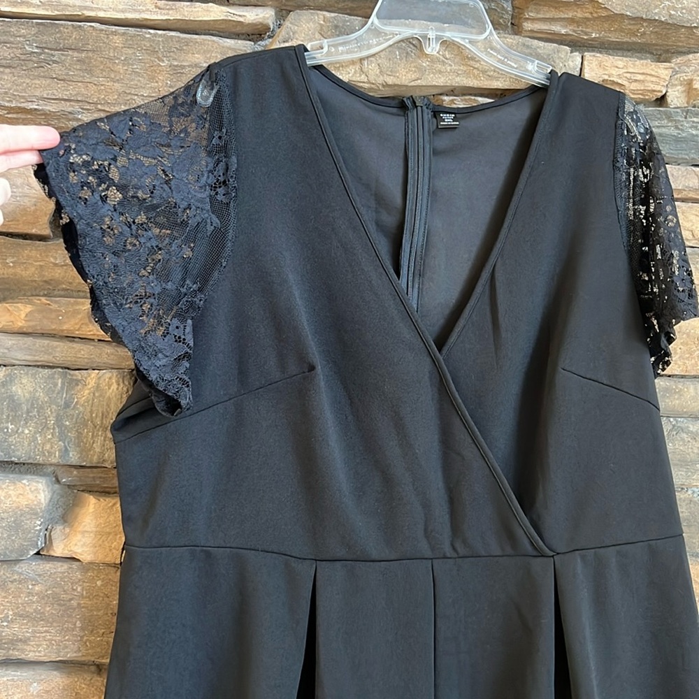 Shorts Romper Lace Sleeve Black color SHEIN CURVE Size 3XL